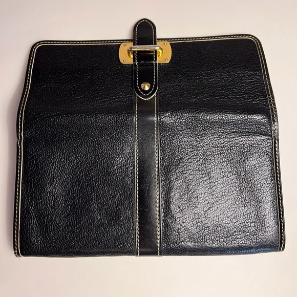 Louis Vuitton Suhali Wallet, Authentic - Picture 6 of 13